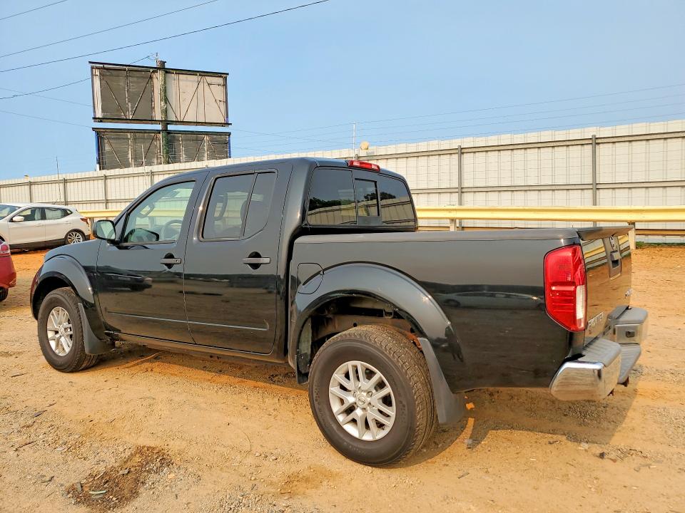 61107516 :رقم المزاد ، 1N6AD0EV5FN702059 vin ، 2015 Nissan Frontier مزاد بيع