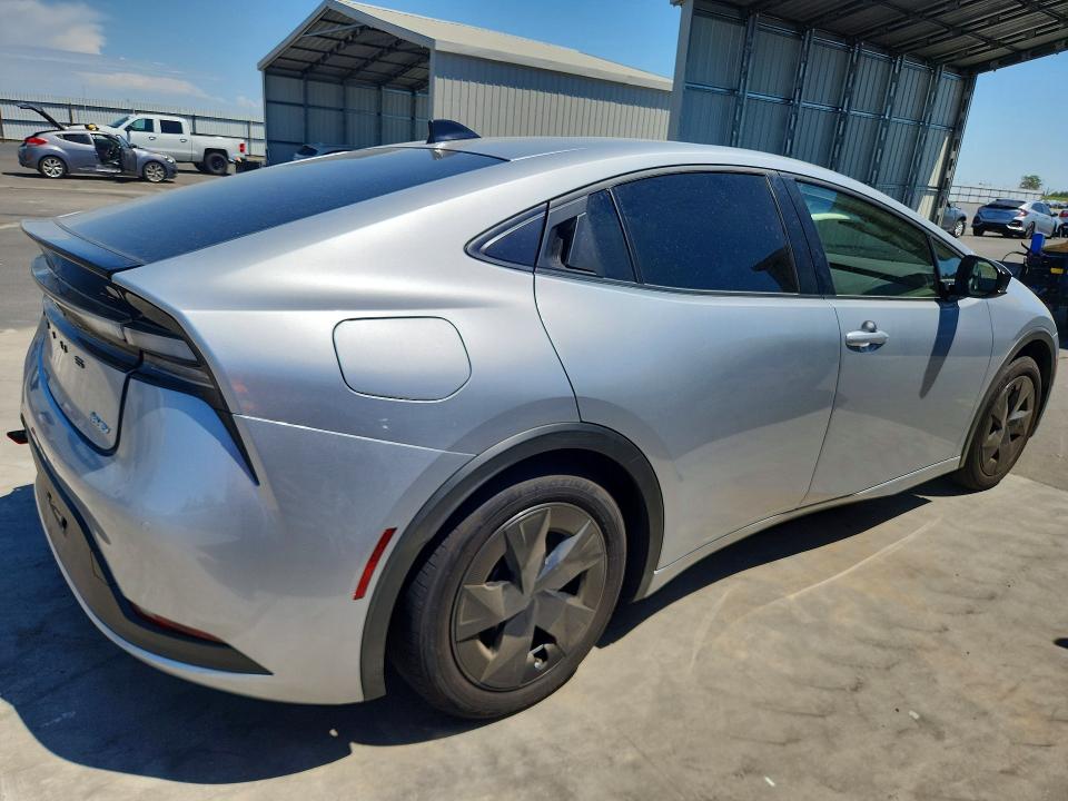 Продажа на аукционе авто 2026 Toyota Prius Plug-in Hybrid, vin: JTDACACU0T3062551, номер лота: 61926716
