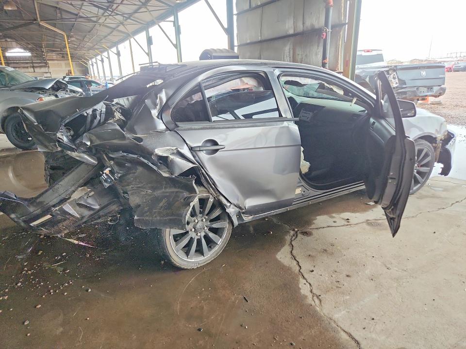 2011 Mitsubishi Lancer მანქანა იყიდება აუქციონზე, vin: JA32U1FU3BU003045, აუქციონის ნომერი: 61711016