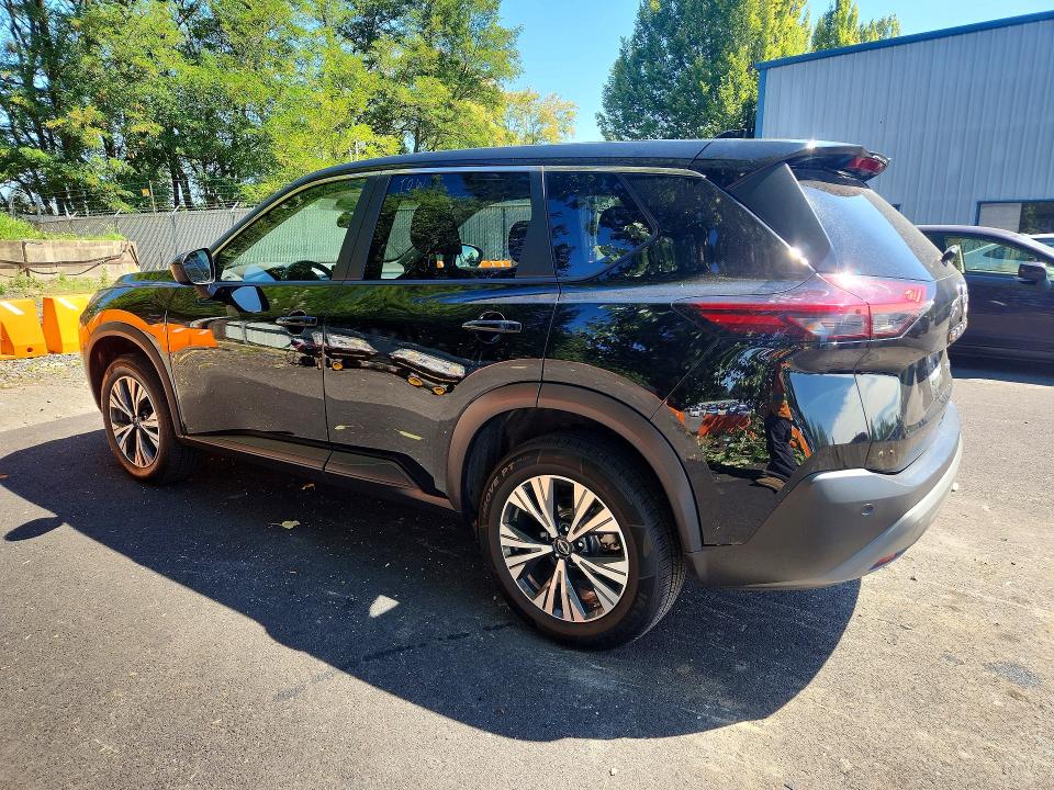 Продажа на аукционе авто 2023 Nissan Rogue, vin: 5N1BT3BB0PC851588, номер лота: 62724796