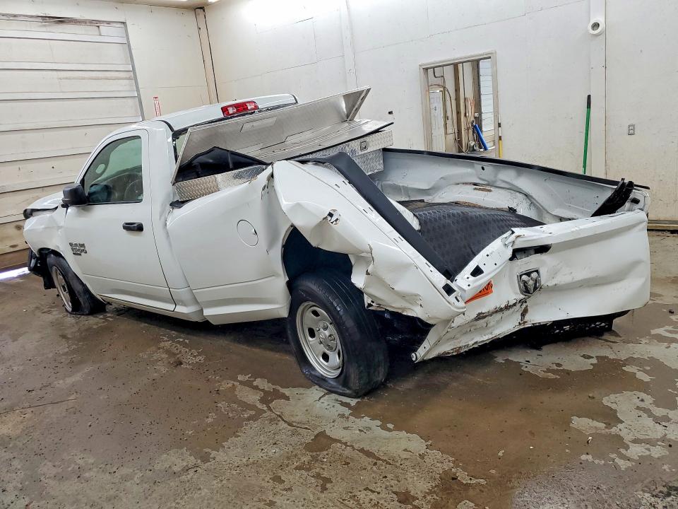 Продажа на аукционе авто 2023 Ram 1500 Classic, vin: 3C6JR6DG0PG550316, номер лота: 62636906
