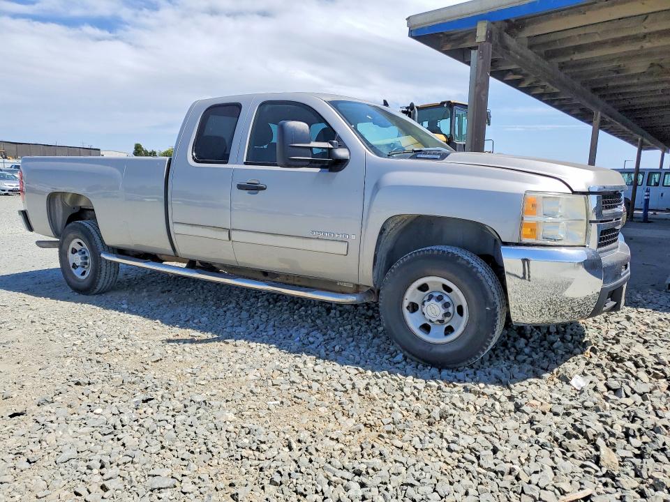 Продаж на аукціоні авто 2007 Chevrolet Silverado, vin: 1GCHC39K17E523332, номер лоту: 59726856