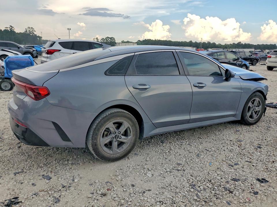 59853806 :رقم المزاد ، 5XXG14J21NG151034 vin ، 2022 Kia K5 مزاد بيع