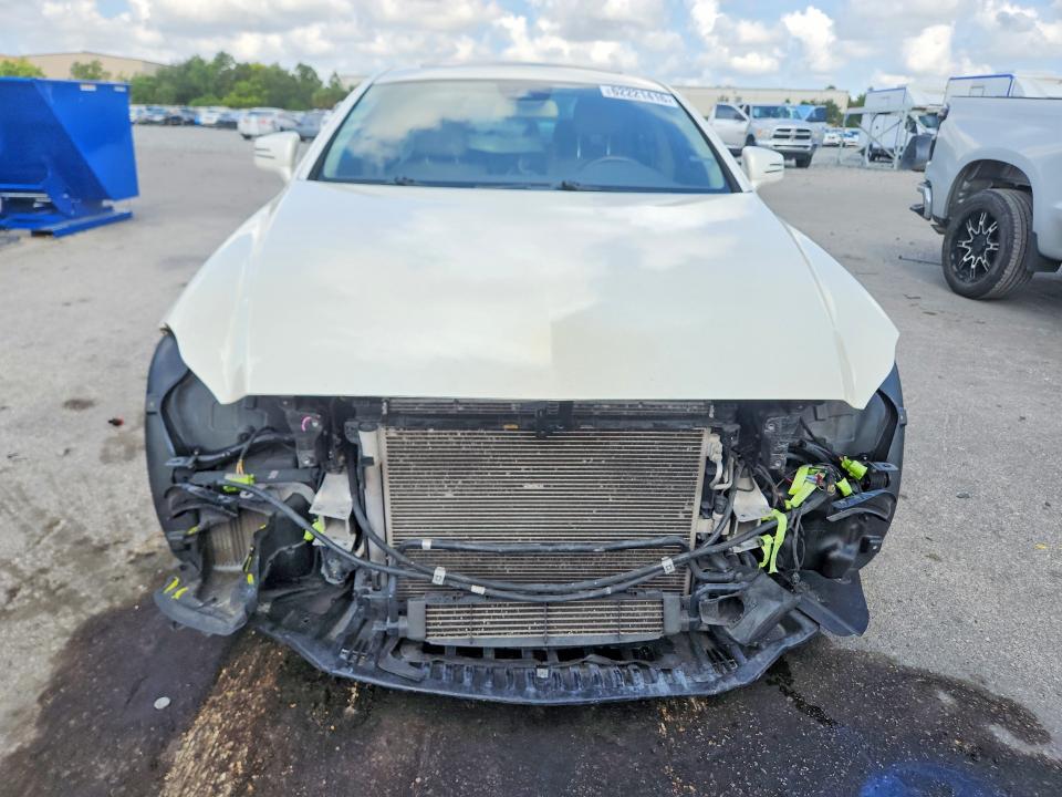 62221416 :رقم المزاد ، WDDLJ7DB1DA072913 vin ، 2013 Mercedes-benz Cls مزاد بيع