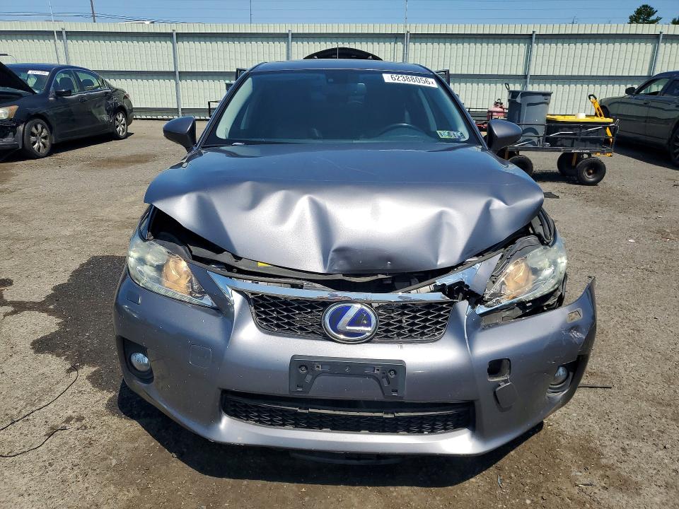 62388056 :رقم المزاد ، JTHKD5BHXC2082131 vin ، 2012 Lexus Ct مزاد بيع