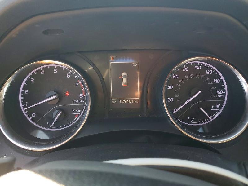 63172676 :رقم المزاد ، 4T1B11HK1KU685666 vin ، 2019 Toyota Camry مزاد بيع