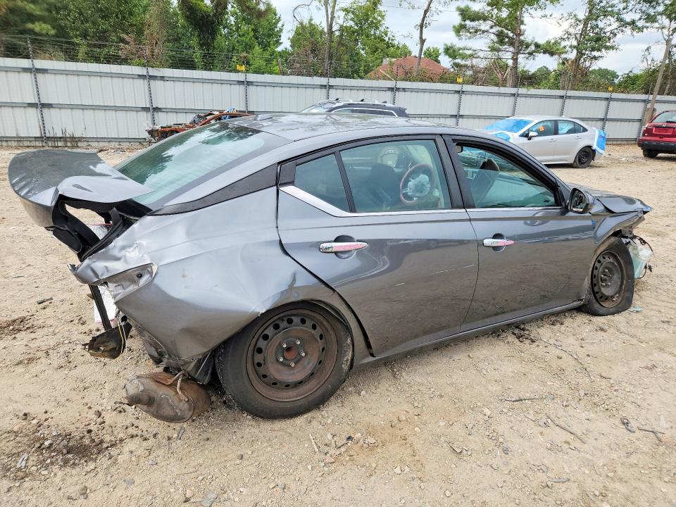 62339226 :رقم المزاد ، 1N4BL4BV0LC261704 vin ، 2020 Nissan Altima مزاد بيع