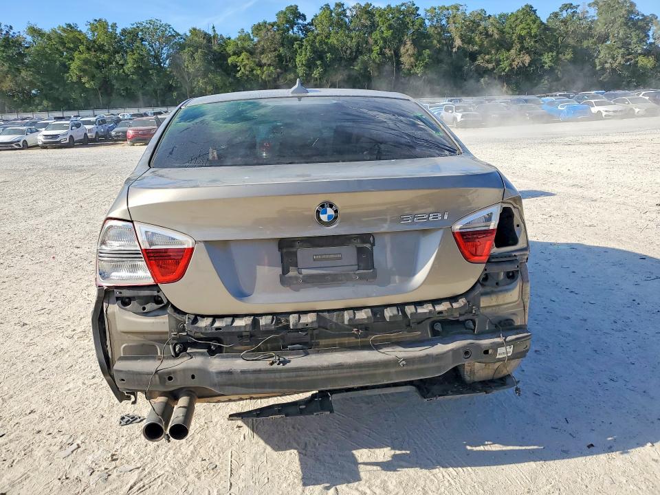 2008 Bmw 328 მანქანა იყიდება აუქციონზე, vin: WBAVA37598NL58621, აუქციონის ნომერი: 62503796