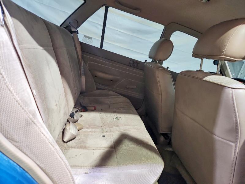 61337136 :رقم المزاد ، 1FAPP15J5PW324351 vin ، 1993 Ford Escort مزاد بيع