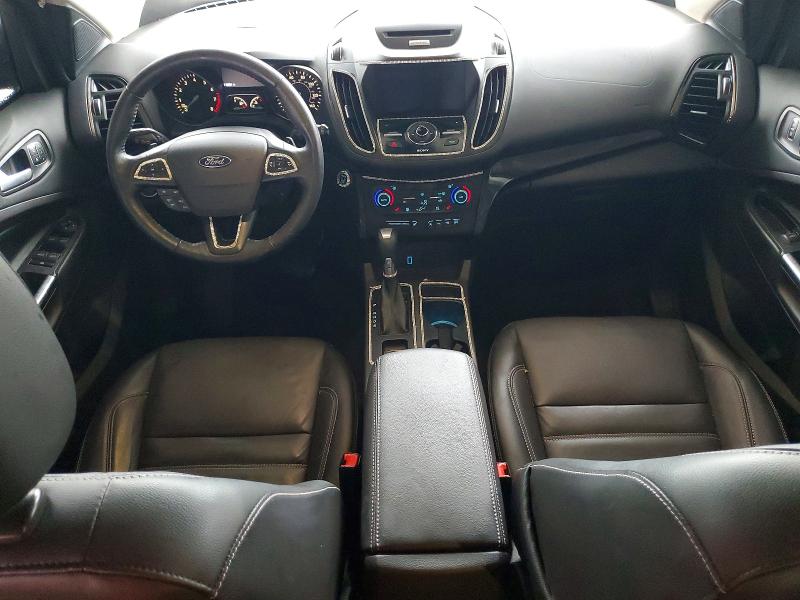 2017 Ford Escape მანქანა იყიდება აუქციონზე, vin: 1FMCU0J99HUB42703, აუქციონის ნომერი: 61245856