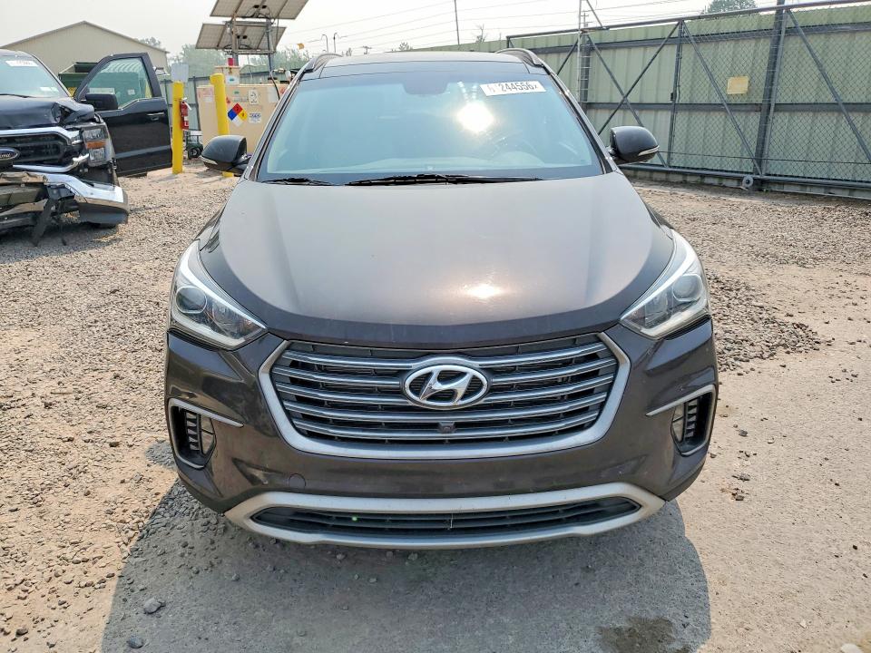 Продажа на аукционе авто 2017 Hyundai Santa Fe, vin: KM8SR4HFXHU185141, номер лота: 61244556