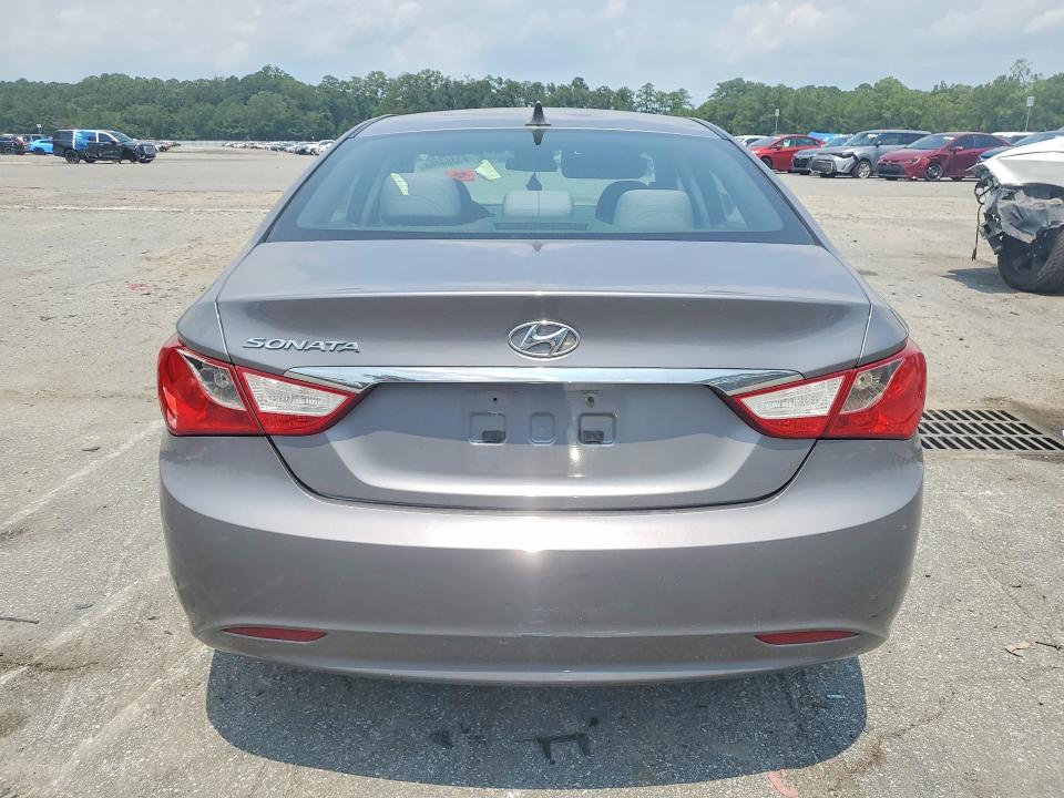 63353366 :رقم المزاد ، 5NPEB4AC1BH225341 vin ، 2011 Hyundai Sonata مزاد بيع