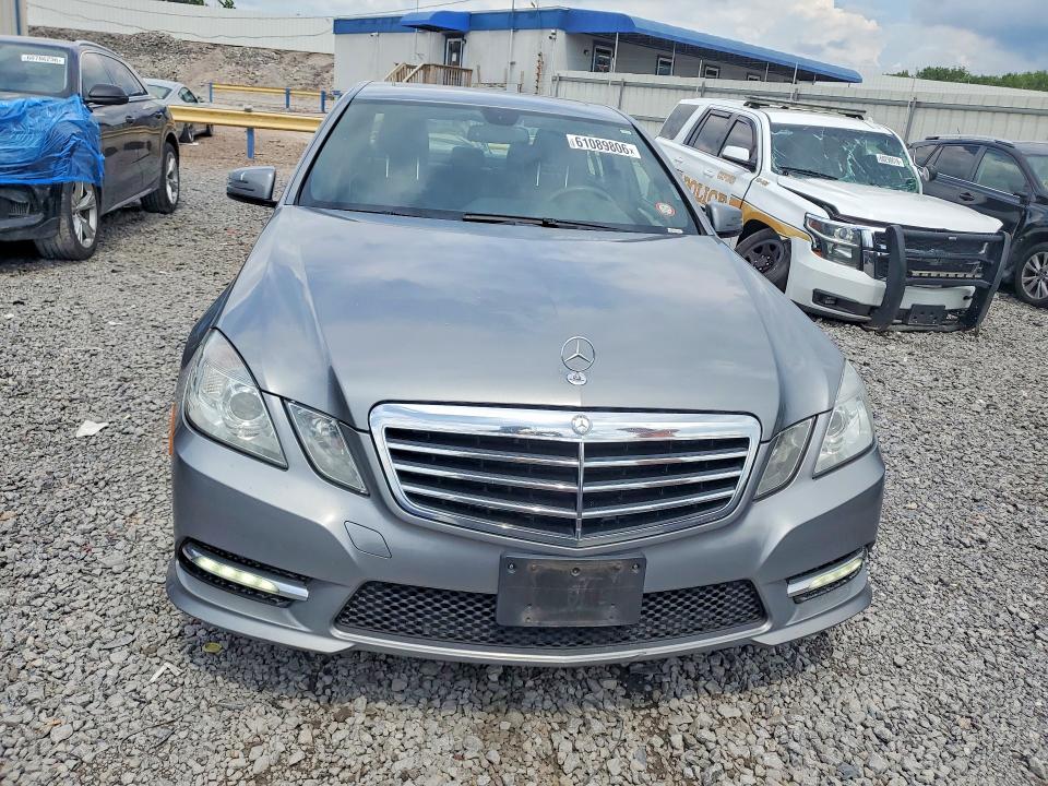 Продажа на аукционе авто 2012 Mercedes-benz E, vin: WDDHF8JBXCA618401, номер лота: 61089806
