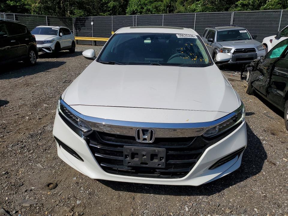 Продажа на аукционе авто 2018 Honda Accord, vin: 1HGCV1F48JA134802, номер лота: 59635336