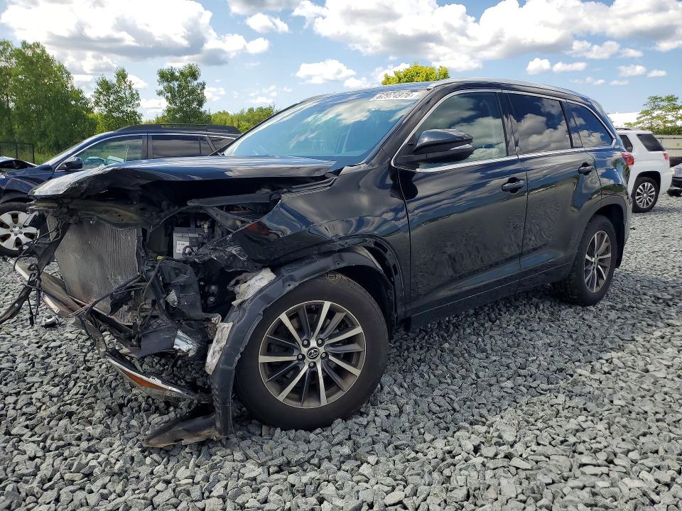 Aukcja sprzedaży 2018 Toyota Highlander, vin: 5TDJZRFH6JS548823, numer aukcji: 62974976