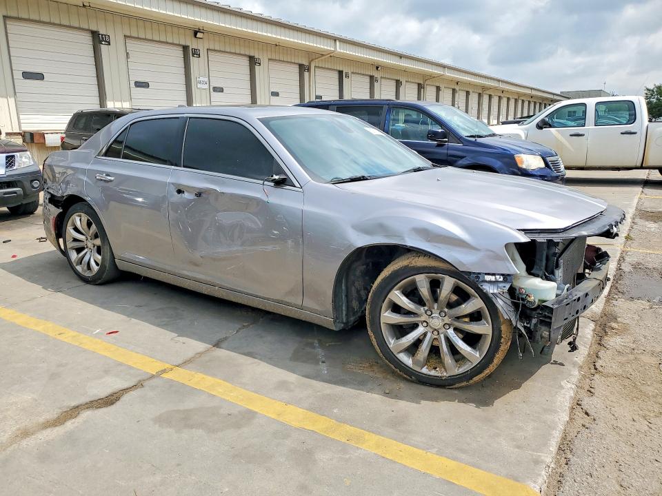 2018 Chrysler 300 მანქანა იყიდება აუქციონზე, vin: 2C3CCAEG6JH137333, აუქციონის ნომერი: 62780206