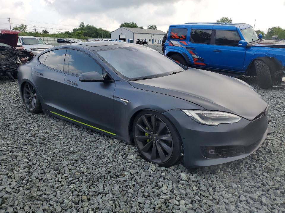 2016 Tesla Model S მანქანა იყიდება აუქციონზე, vin: 5YJSA1E25GF147996, აუქციონის ნომერი: 62860336