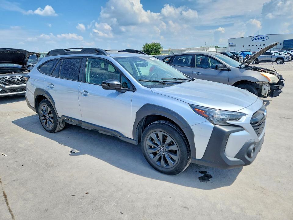 61444286 :رقم المزاد ، 4S4BTALC4R3109290 vin ، 2024 Subaru Outback مزاد بيع