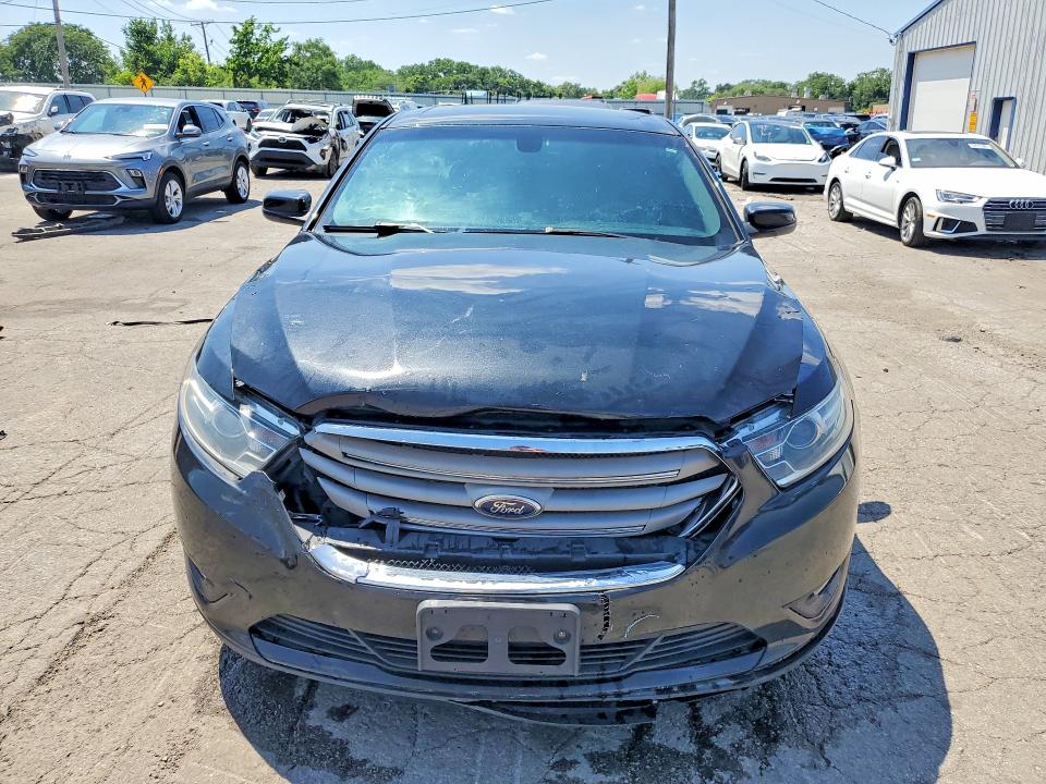 2015 Ford Taurus მანქანა იყიდება აუქციონზე, vin: 1FAHP2E86FG154811, აუქციონის ნომერი: 60187376