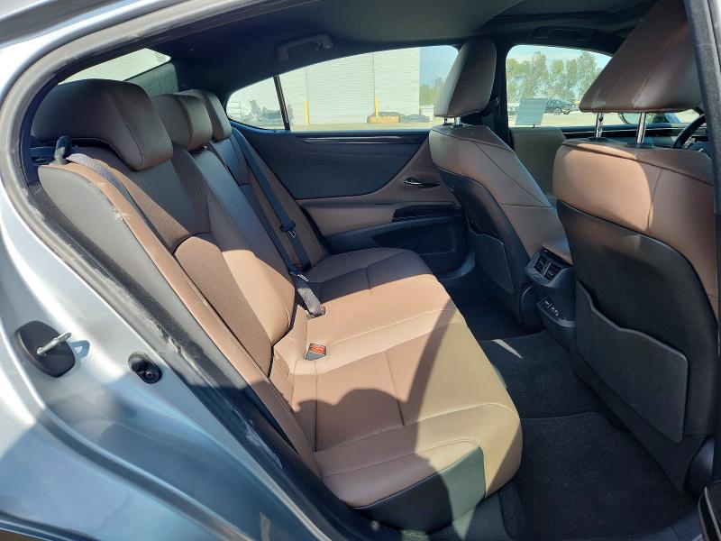 61047346 :رقم المزاد ، 58ACZ1B15SU205800 vin ، 2025 Lexus Es 350 مزاد بيع