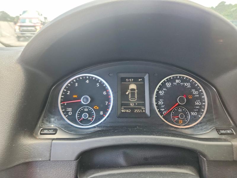 Продаж на аукціоні авто 2017 Volkswagen Tiguan, vin: WVGBV7AX2HK000267, номер лоту: 60209496
