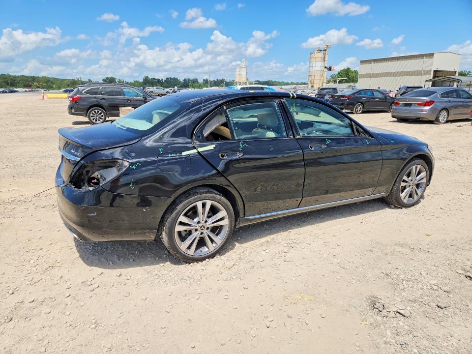 2018 Mercedes-benz C მანქანა იყიდება აუქციონზე, vin: WDDWF4KB4JR321556, აუქციონის ნომერი: 60796246