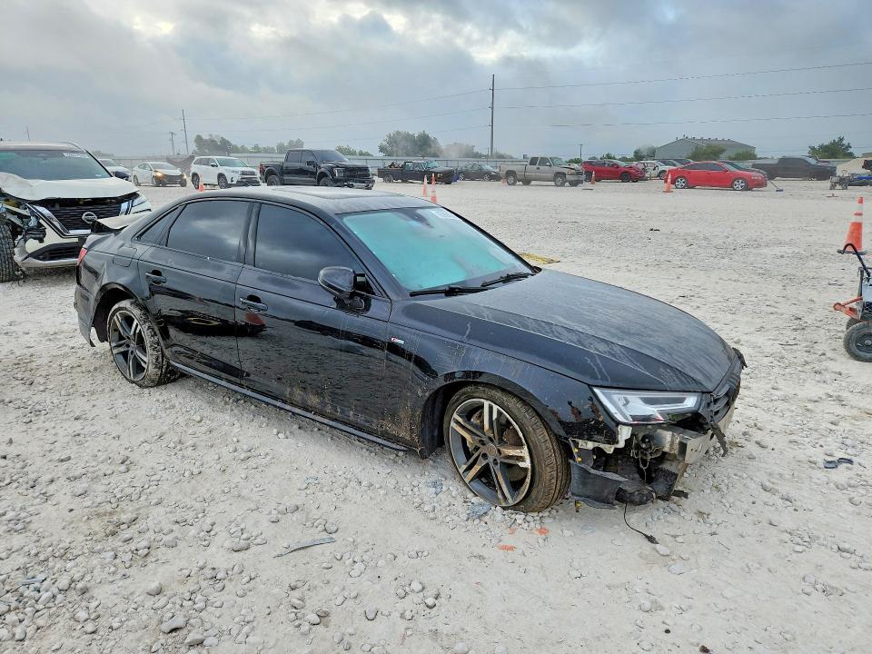 85984645 :رقم المزاد ، WAUFNAF49HN063363 vin ، 2017 Audi A4 مزاد بيع
