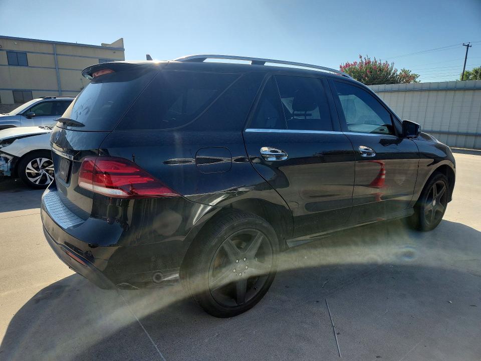 60052506 :رقم المزاد ، 4JGDA5JB4GA709395 vin ، 2016 Mercedes-benz Gle مزاد بيع