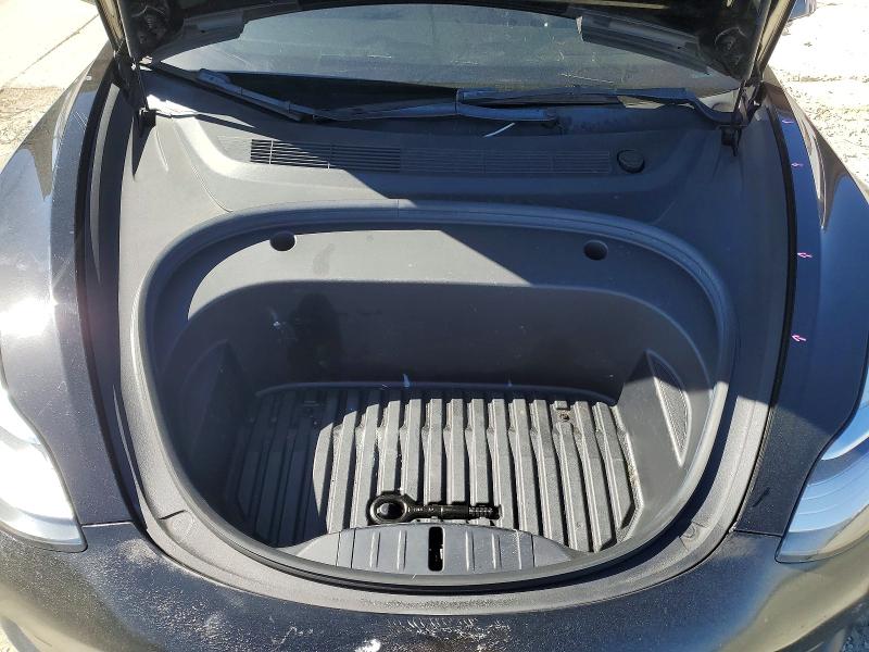 63189876 :رقم المزاد ، 5YJ3E1EB3NF258696 vin ، 2022 Tesla Model 3 مزاد بيع