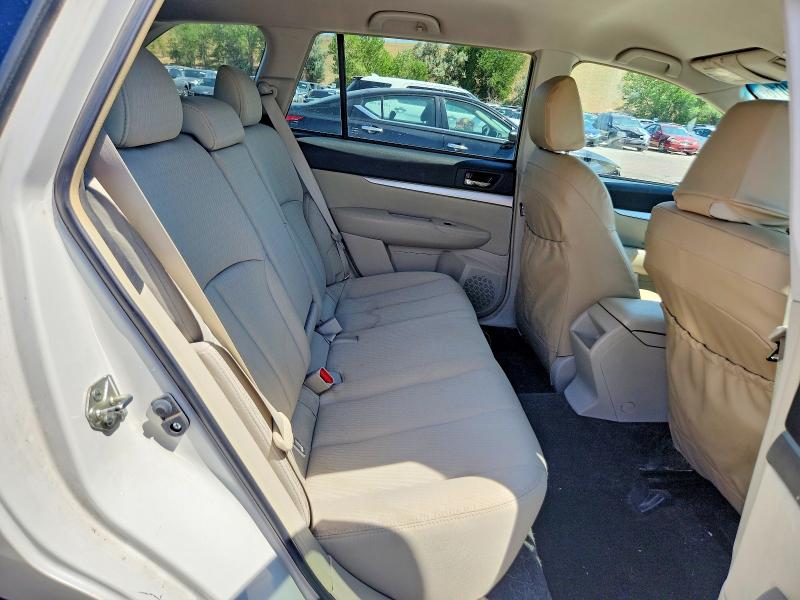 60584016 :رقم المزاد ، 4S4BRCFC9C3275978 vin ، 2012 Subaru Outback مزاد بيع