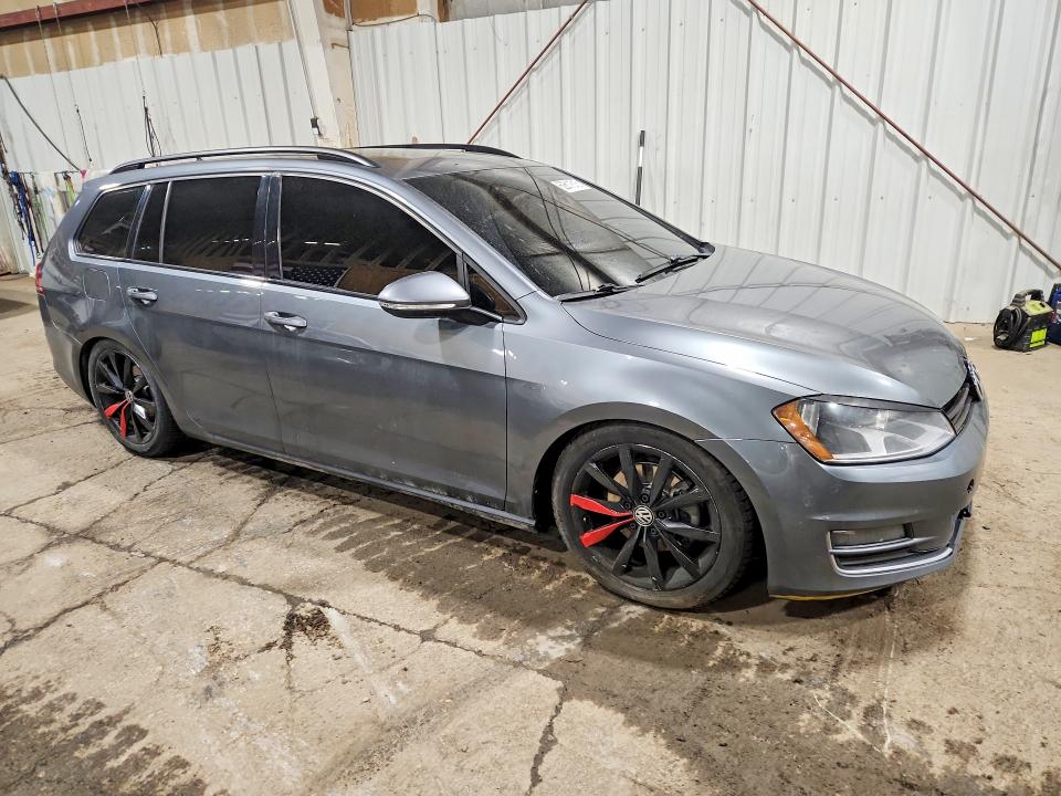 62611816 :رقم المزاد ، 3VWC17AUXHM501505 vin ، 2017 Volkswagen Golf Sportwagen مزاد بيع