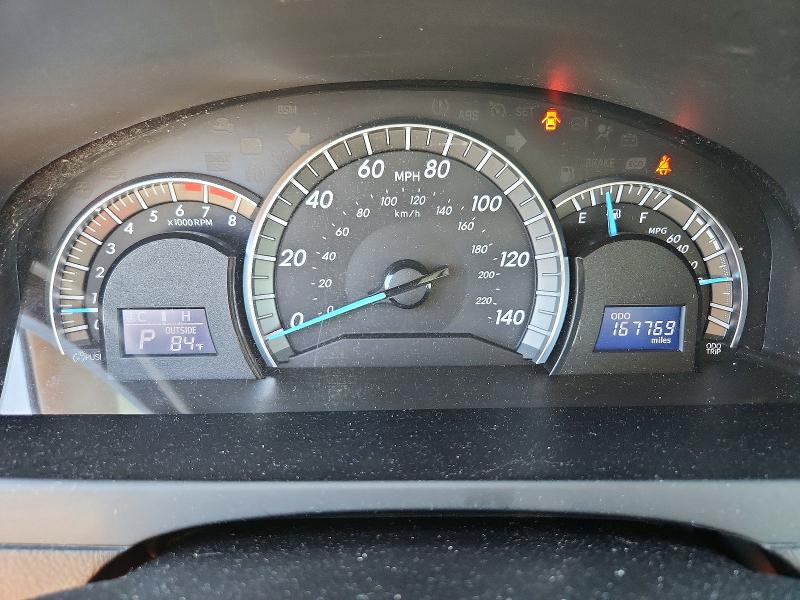 2013 Toyota Camry მანქანა იყიდება აუქციონზე, vin: 4T1BF1FK6DU643825, აუქციონის ნომერი: 63160586