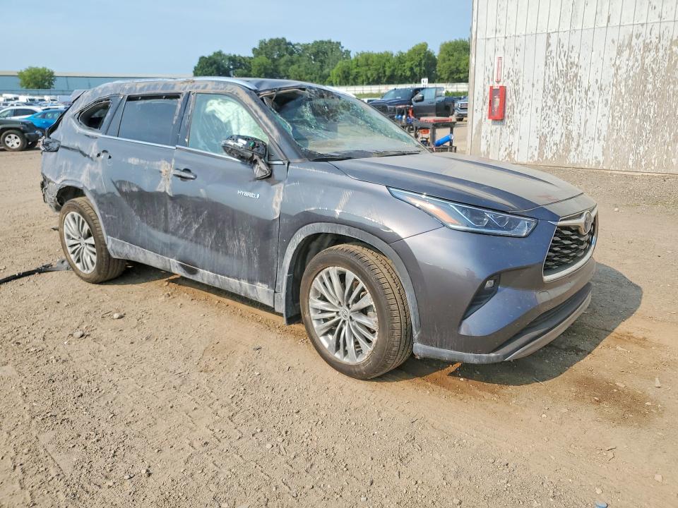Продаж на аукціоні авто 2021 Toyota Highlander, vin: 5TDEBRCH6MS031228, номер лоту: 60878556