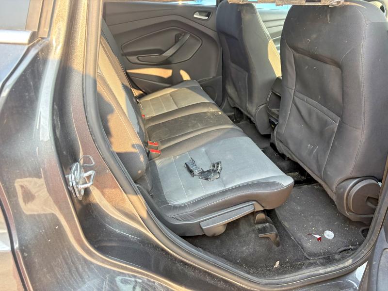 62763166 :رقم المزاد ، 1FMCU9GX3FUB76577 vin ، 2015 Ford Escape مزاد بيع