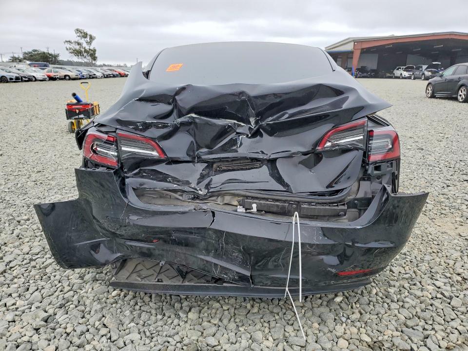 60020916 :رقم المزاد ، 5YJ3E1EA2PF505149 vin ، 2023 Tesla Model 3 مزاد بيع