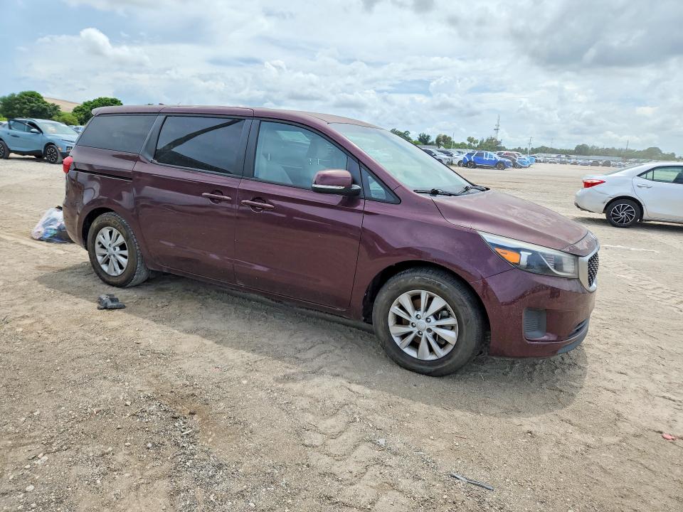 59872586 :رقم المزاد ، KNDMB5C16H6241163 vin ، 2017 Kia Sedona مزاد بيع