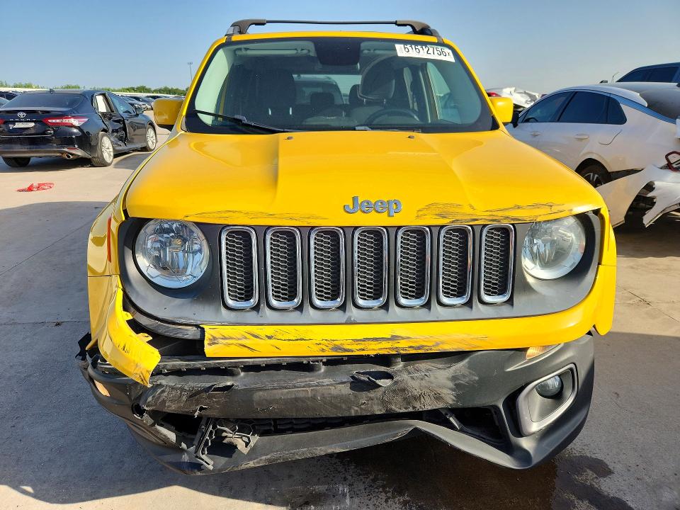 2015 Jeep Renegade მანქანა იყიდება აუქციონზე, vin: ZACCJBBT5FPC33128, აუქციონის ნომერი: 61612756