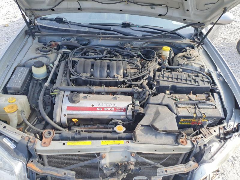 60366306 :رقم المزاد ، JN1CA31A2YT030875 vin ، 2000 Nissan Maxima مزاد بيع