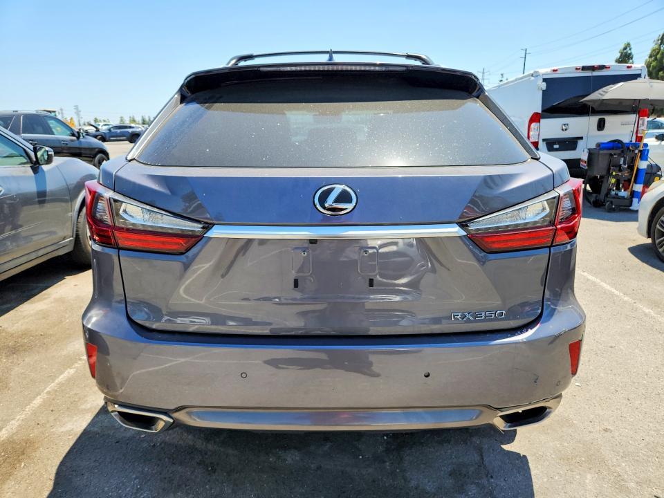 61811276 :رقم المزاد ، 2T2ZZMCA5GC015985 vin ، 2016 Lexus Rx مزاد بيع