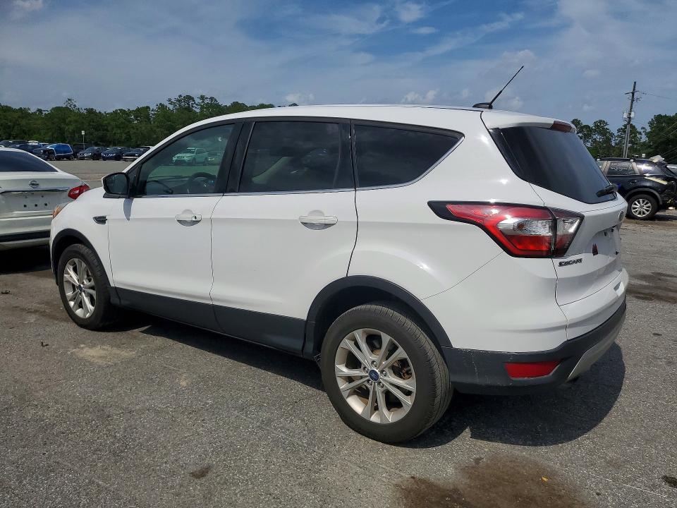 Продаж на аукціоні авто 2017 Ford Escape, vin: 1FMCU9GD9HUB05781, номер лоту: 62044236