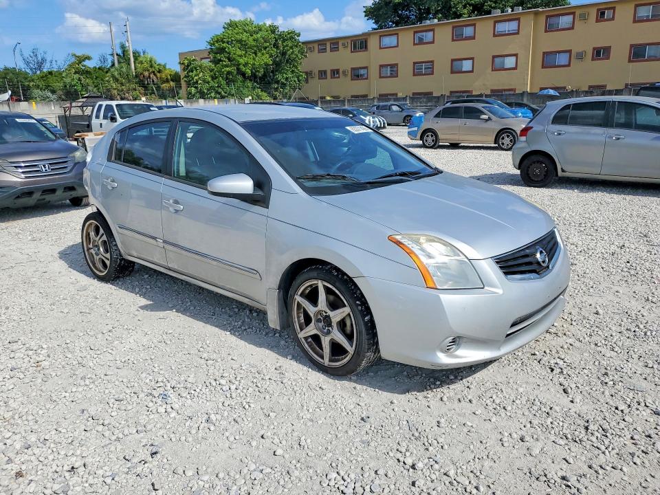2010 Nissan Sentra მანქანა იყიდება აუქციონზე, vin: 3N1AB6AP9AL667086, აუქციონის ნომერი: 63371426