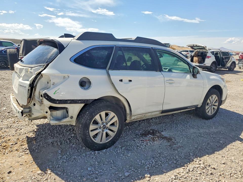 Продаж на аукціоні авто 2018 Subaru Outback, vin: 4S4BSAFC6J3256469, номер лоту: 59841236