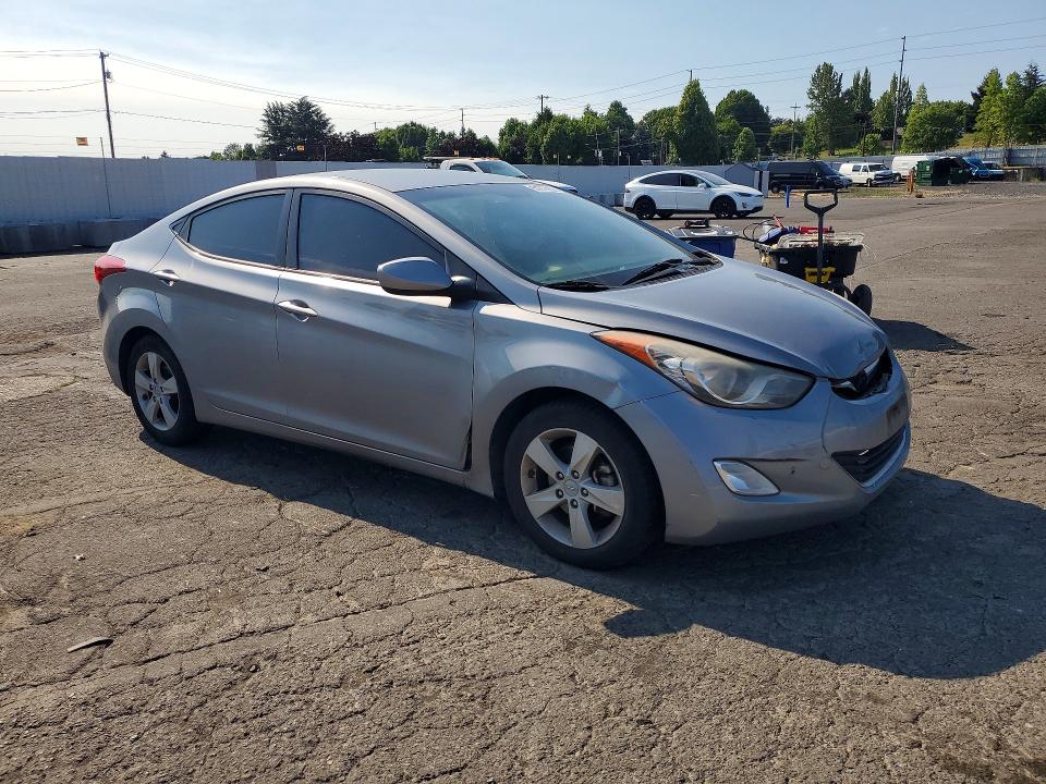 61210606 :رقم المزاد ، KMHDH4AE6DU489722 vin ، 2013 Hyundai Elantra مزاد بيع