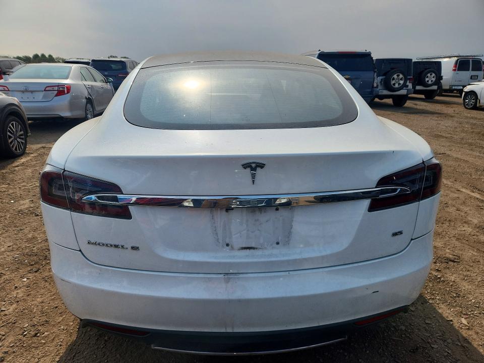 Продаж на аукціоні авто 2014 Tesla Model S, vin: 5YJSA1H16EFP51900, номер лоту: 61869756