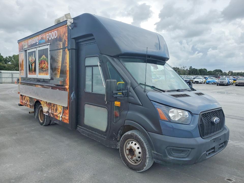 63669796 :رقم المزاد ، 1FDDF6P87MKA68980 vin ، 2021 Ford Transit مزاد بيع