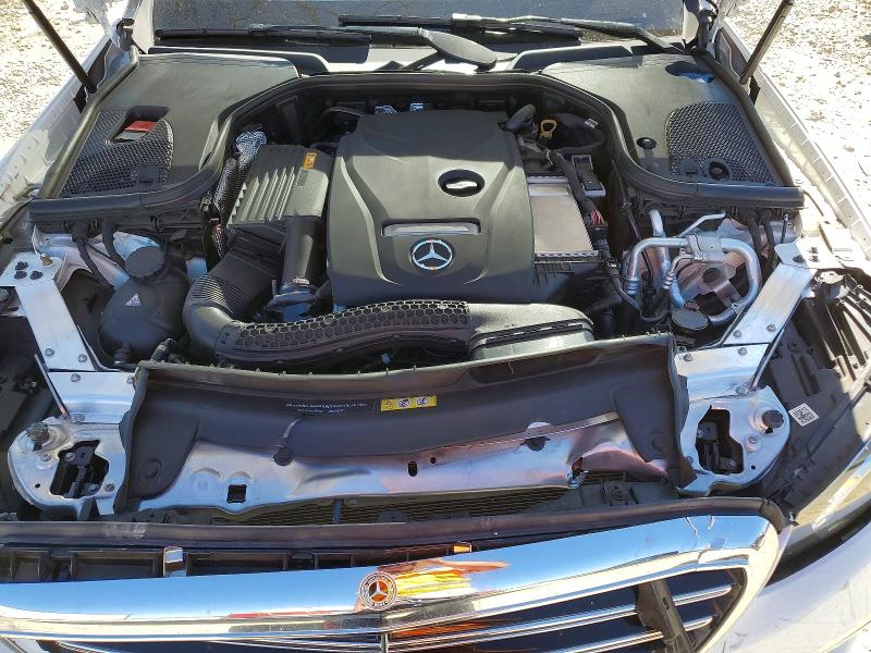 62067916 :رقم المزاد ، WDDZF4JB3JA342170 vin ، 2018 Mercedes-benz E مزاد بيع