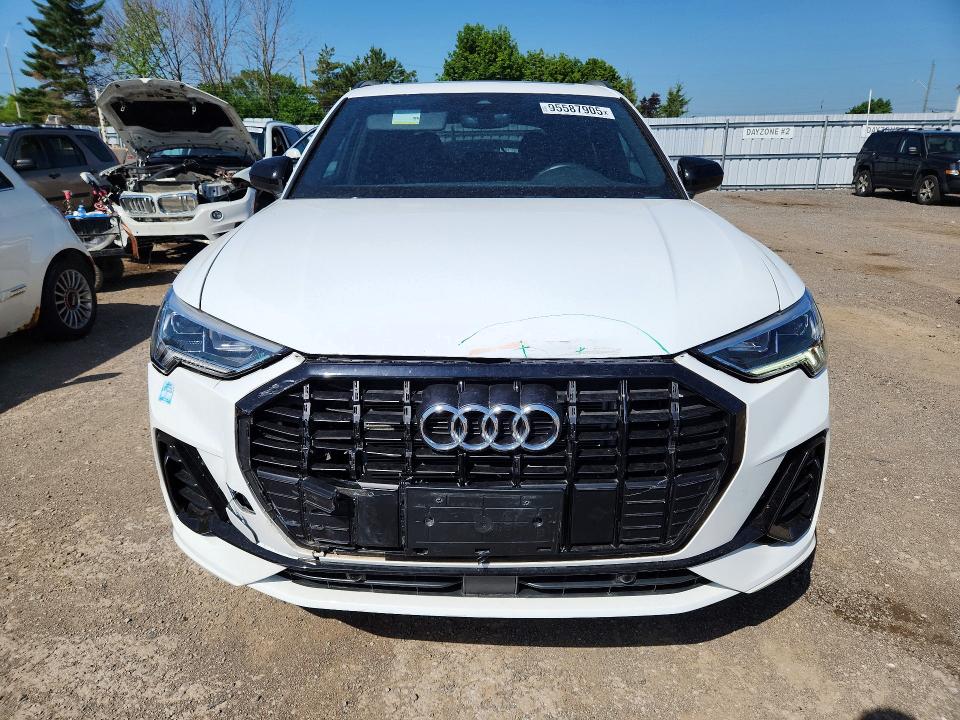 Продажа на аукционе авто 2023 Audi Q3, vin: WA1EECF33P1041618, номер лота: 95587905
