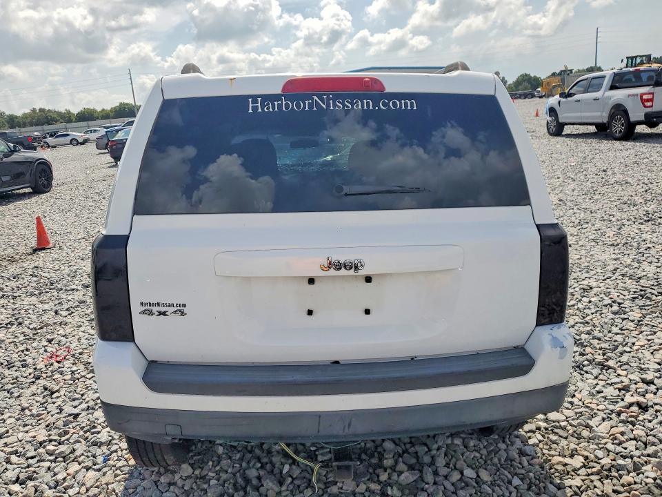 62571346 :رقم المزاد ، 1C4NJRBB0FD225591 vin ، 2015 Jeep Patriot مزاد بيع
