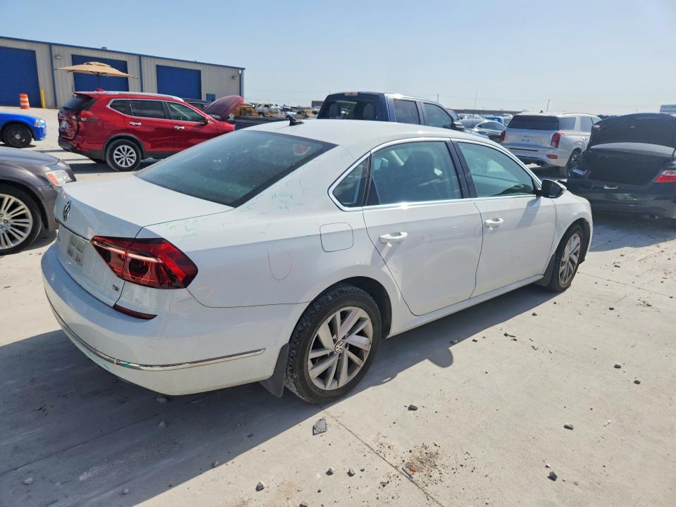 Продаж на аукціоні авто 2018 Volkswagen Passat, vin: 1VWBA7A32JC006158, номер лоту: 61778906