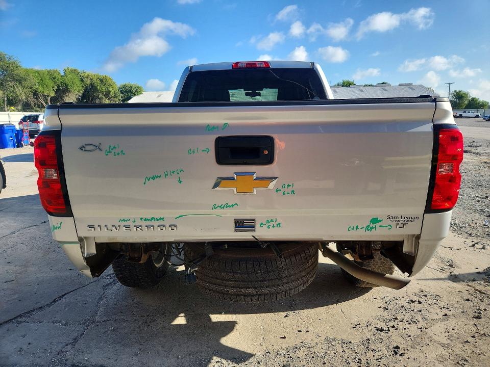 2017 Chevrolet Silverado მანქანა იყიდება აუქციონზე, vin: 3GCUKREC5HG136313, აუქციონის ნომერი: 62528876
